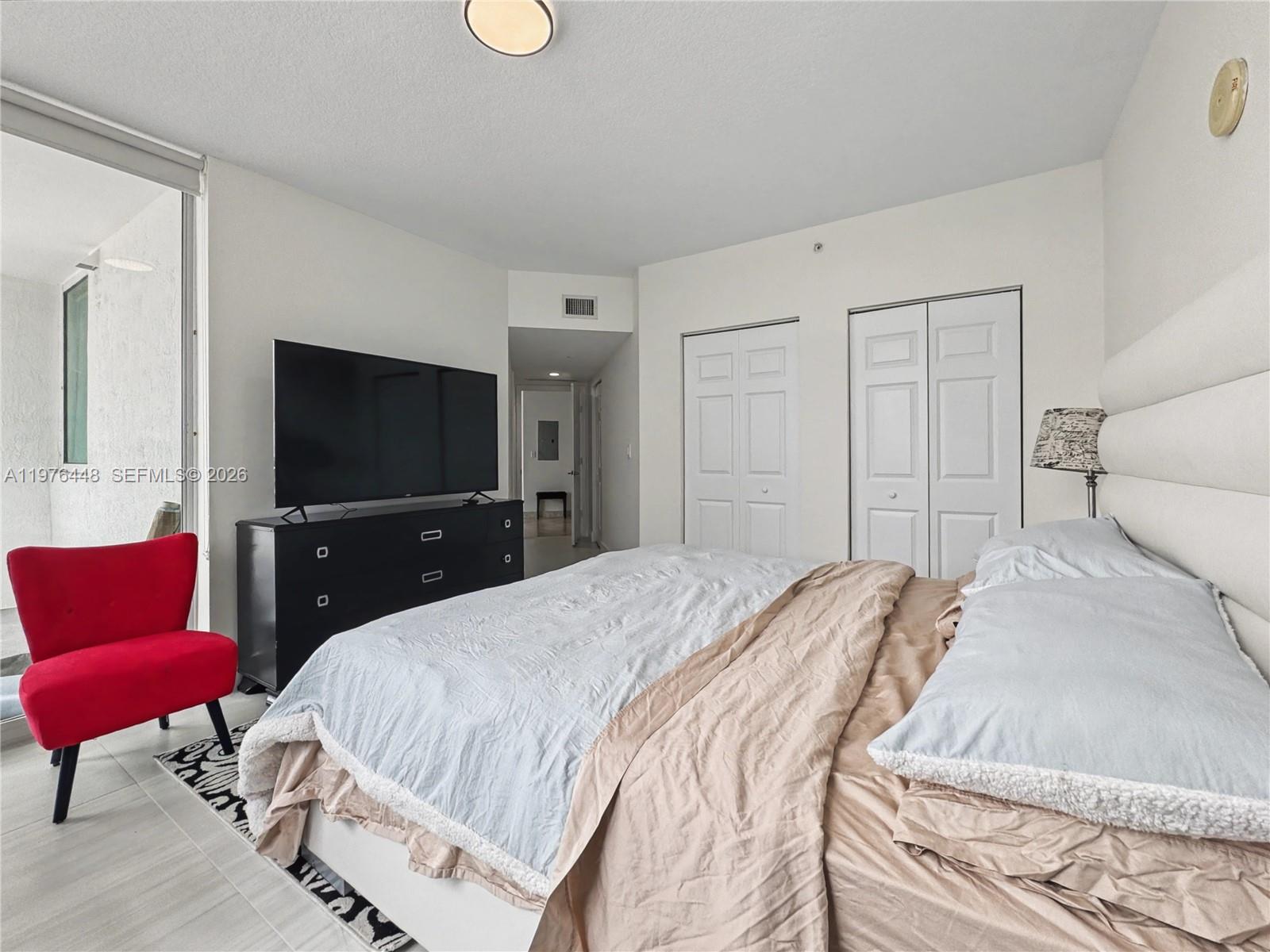 1755 E Hallandale Beach Boulevard 2207e Property Photo 20