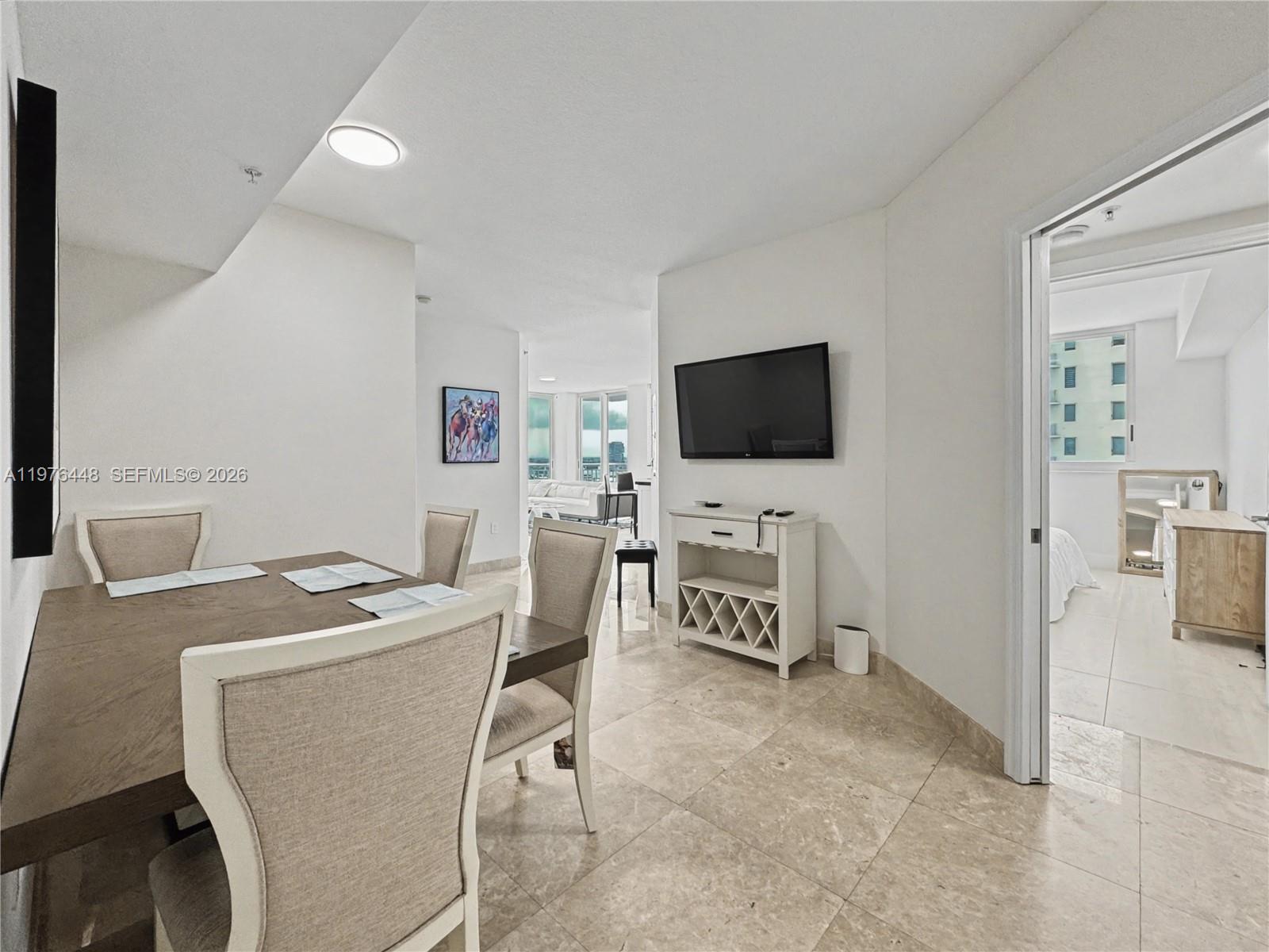 1755 E Hallandale Beach Boulevard 2207e Property Photo 22