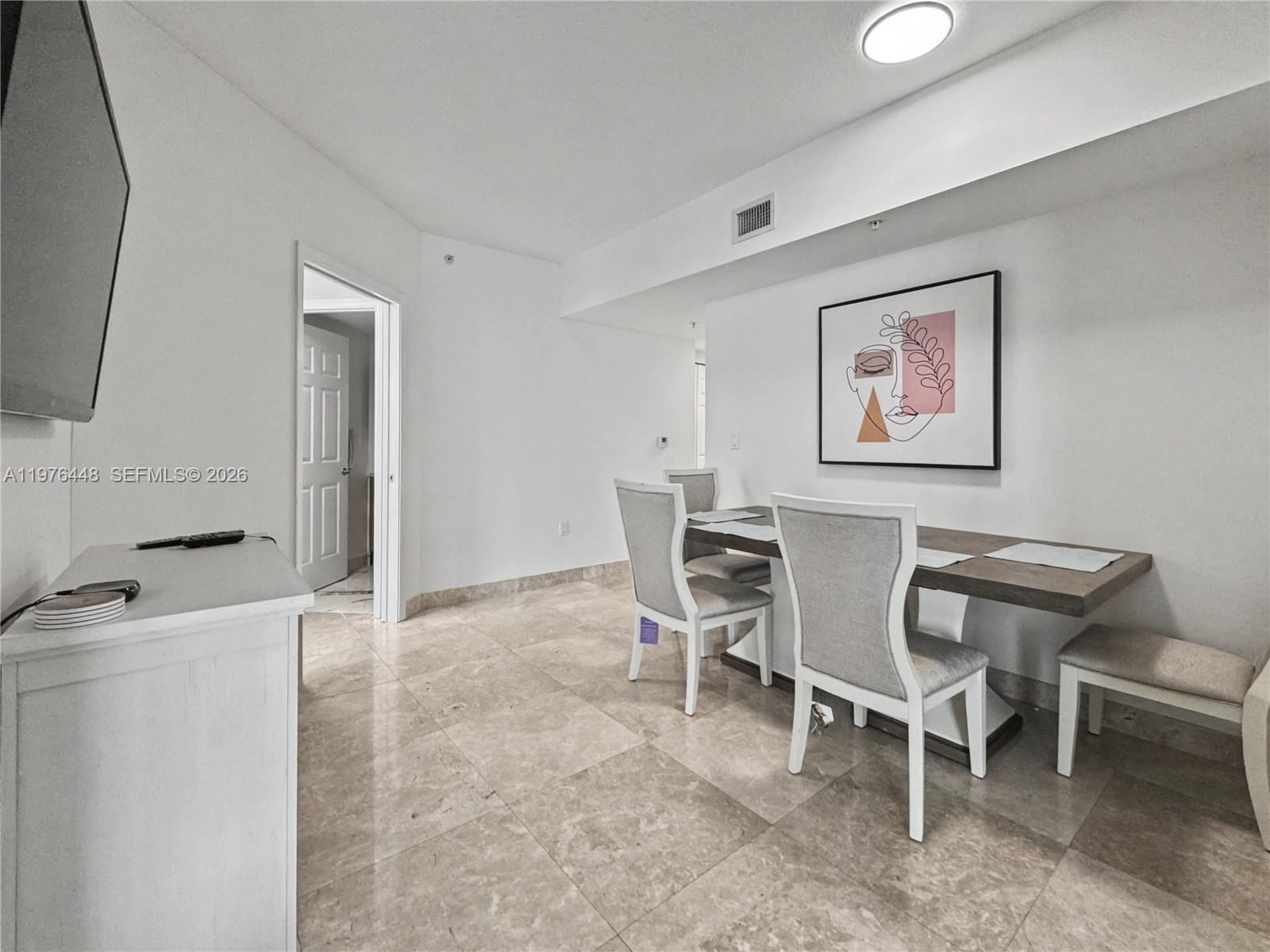 1755 E Hallandale Beach Boulevard 2207e Property Photo 24