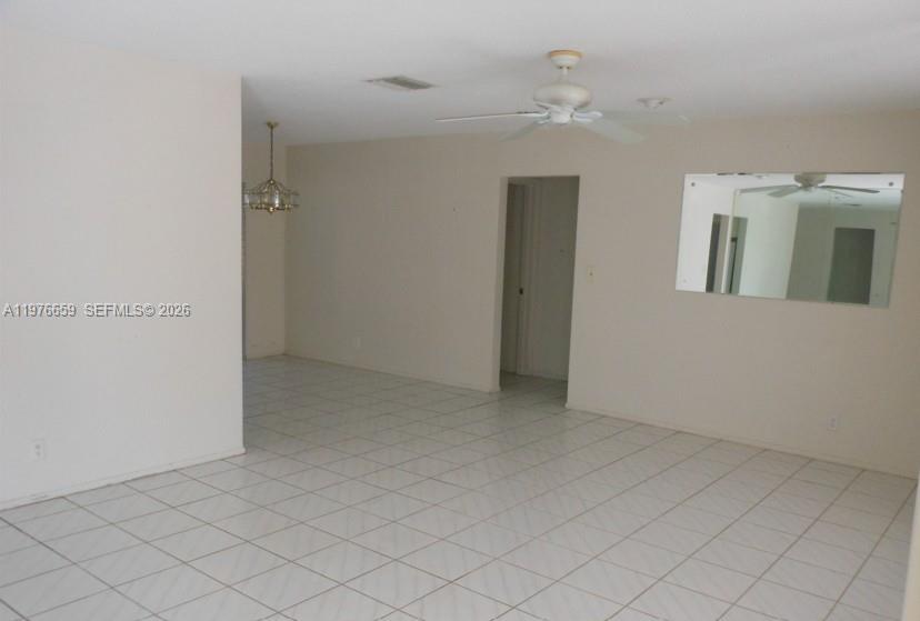 4955 Nw 55th Street Property Photo 4