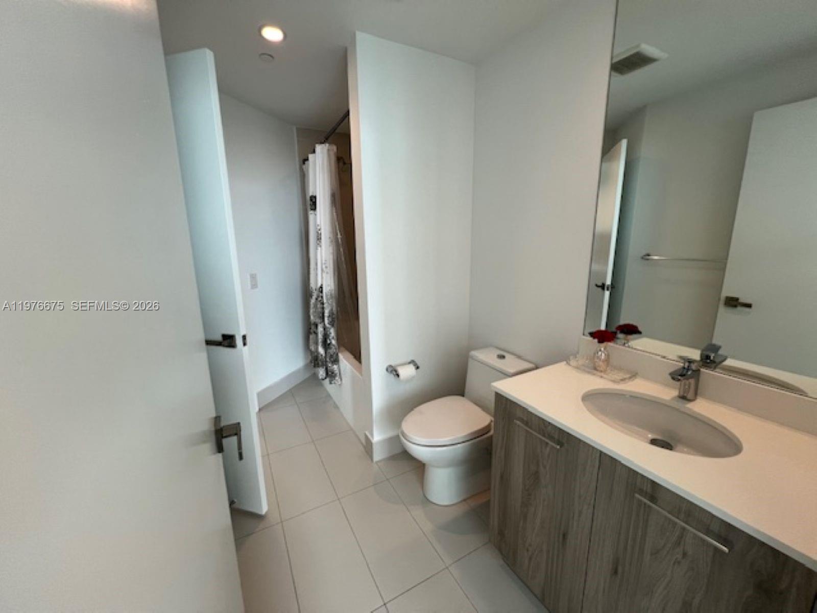 501 Ne 31st Street 1606 Property Photo 17