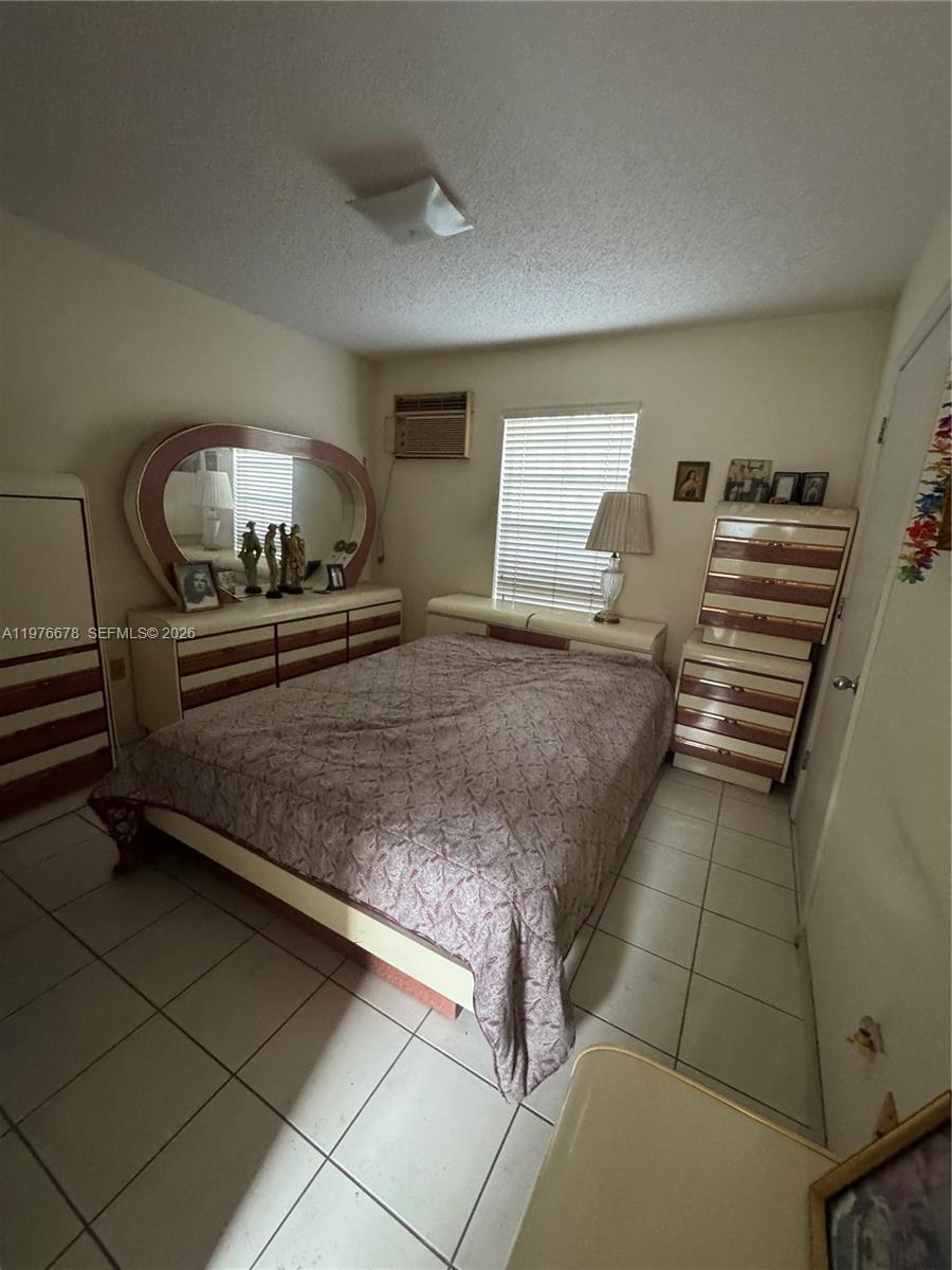 10730 Sw 66th Drive Property Photo 9