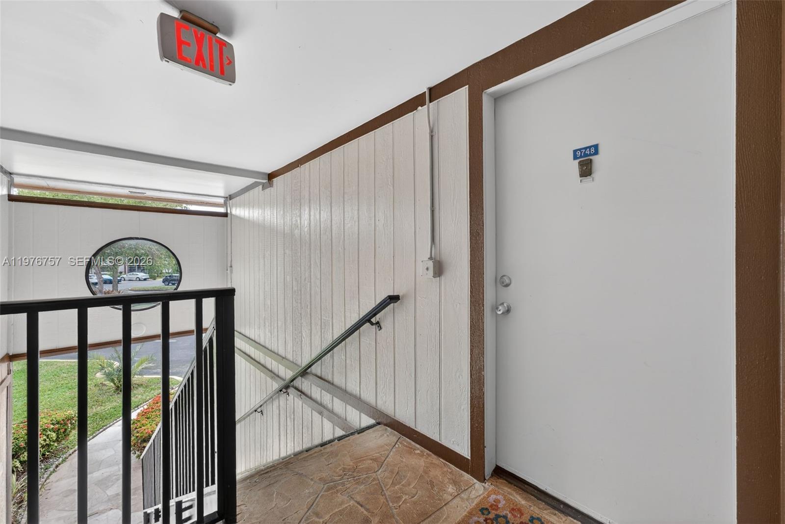 9748 S Belfort Circle 201 Property Photo 15