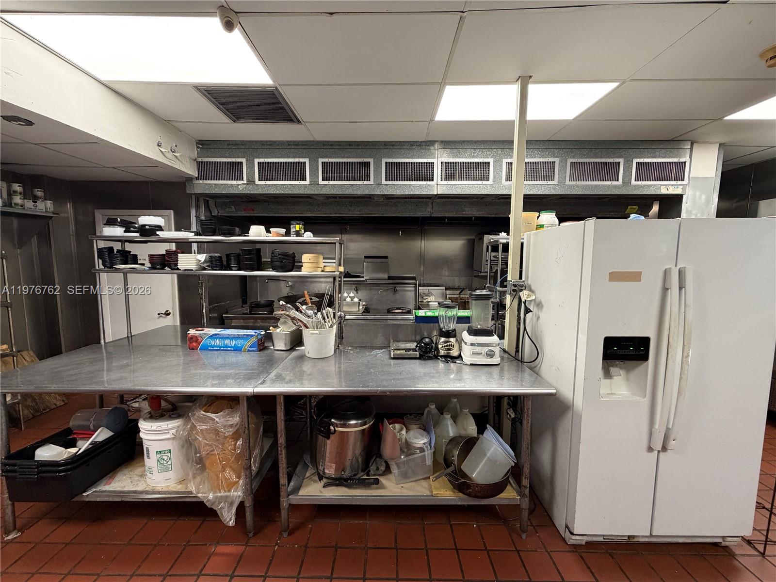 A11976762 Property Photo 3