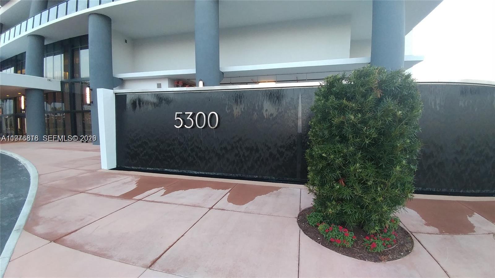 5300 Paseo Boulevard 1603 Property Photo 3