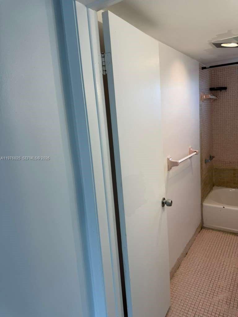 2820 Ne 201st Terrace F215 Property Photo 19