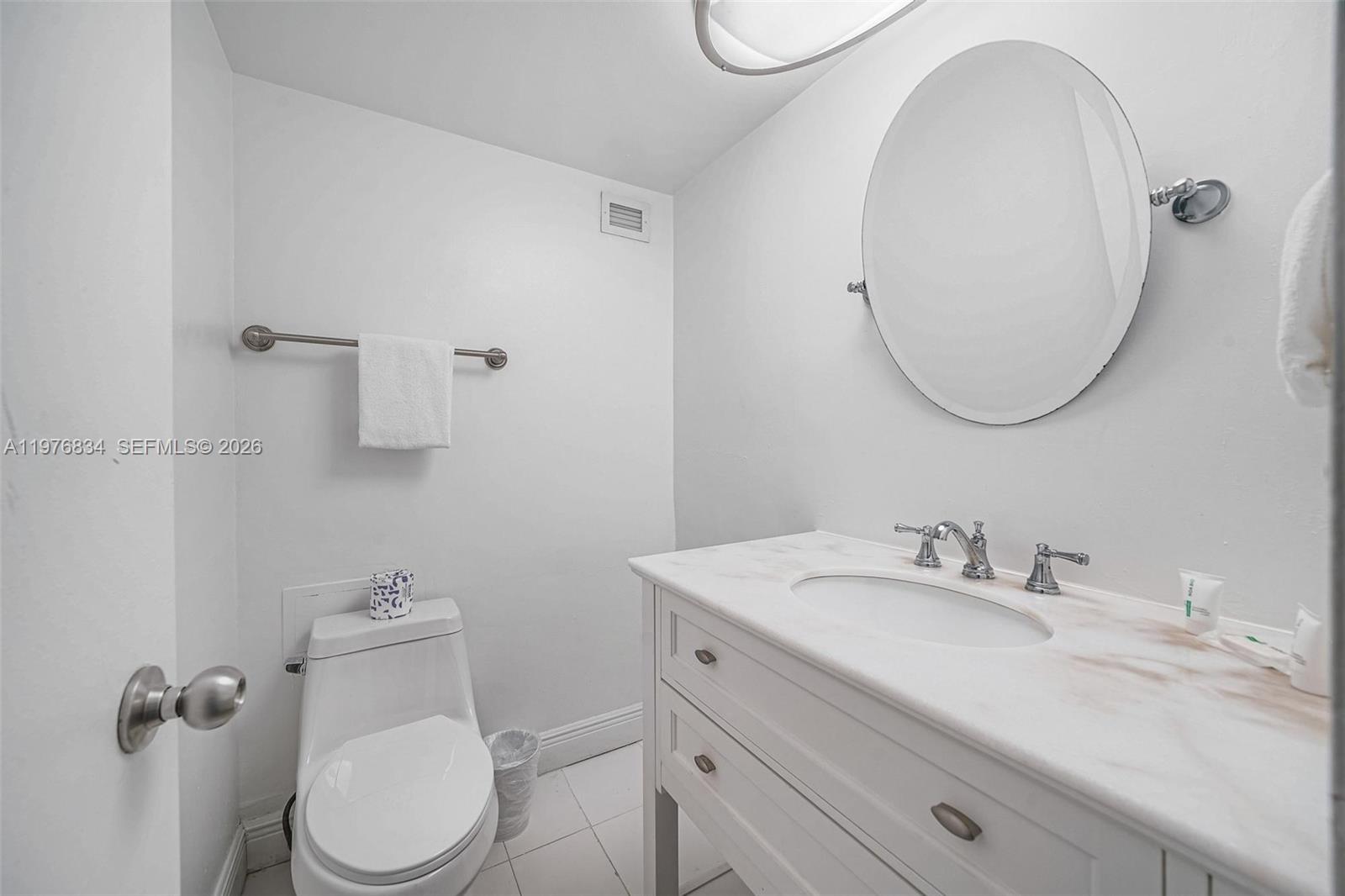 5101 Collins Avenue 11l Property Photo 9
