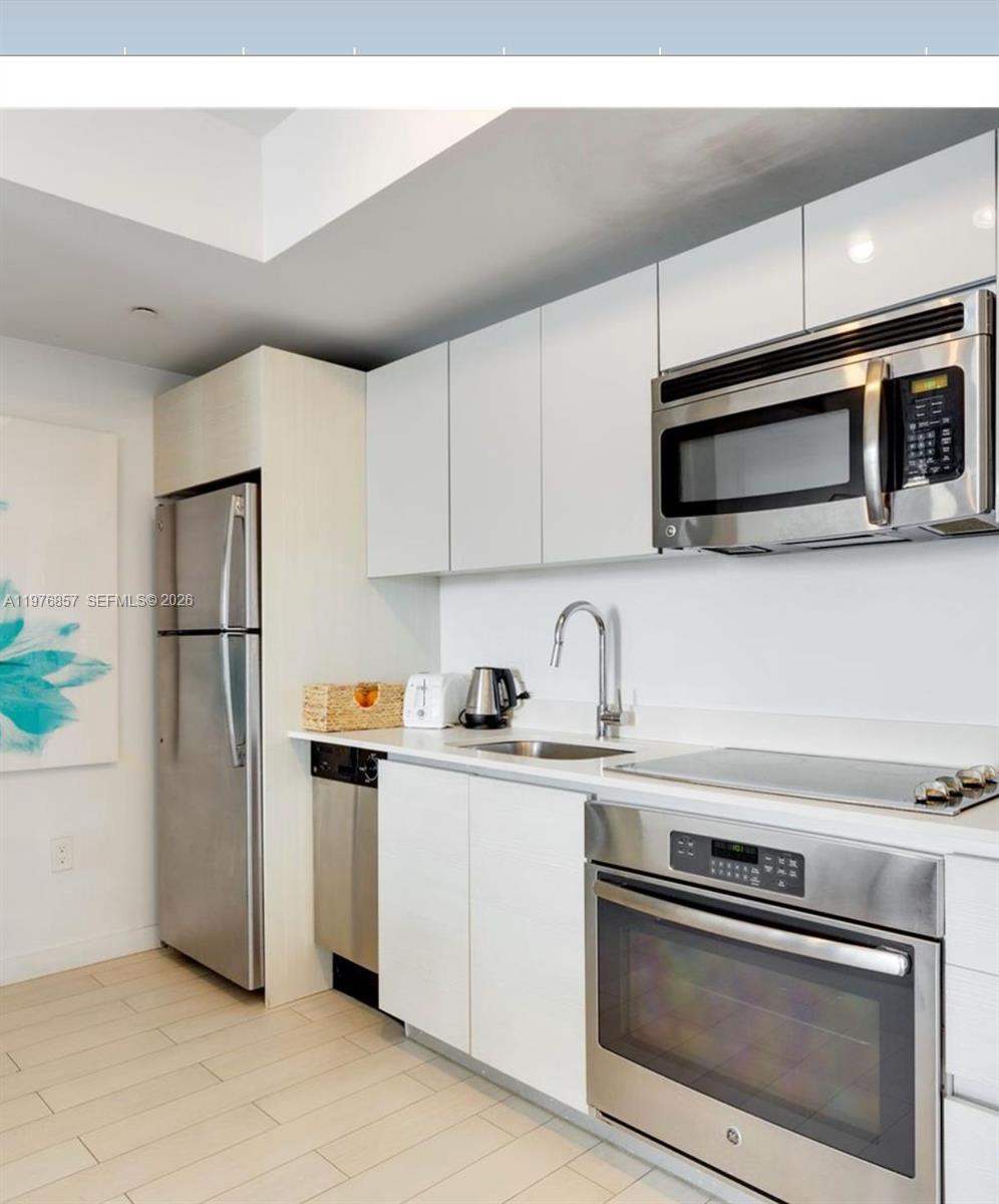2602 E Hallandale Beach Boulevard R3009 Property Photo 12