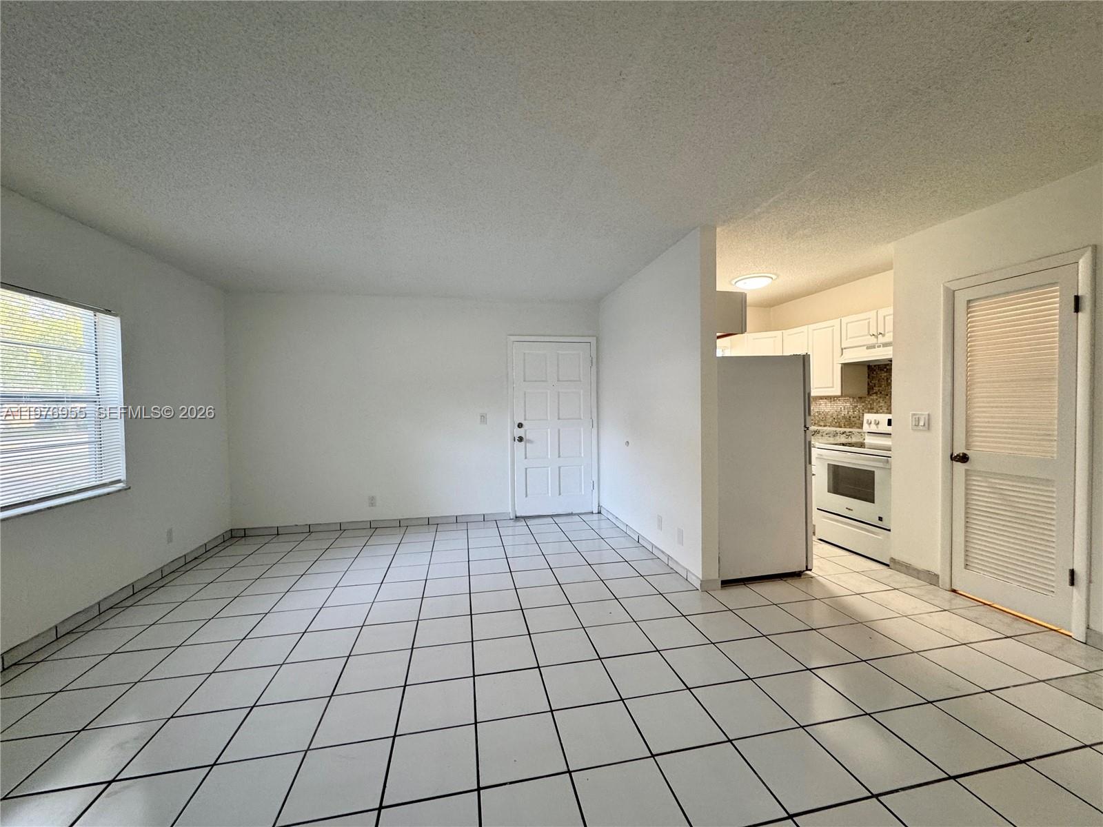 4140 Woodside Drive 107 Property Photo 9