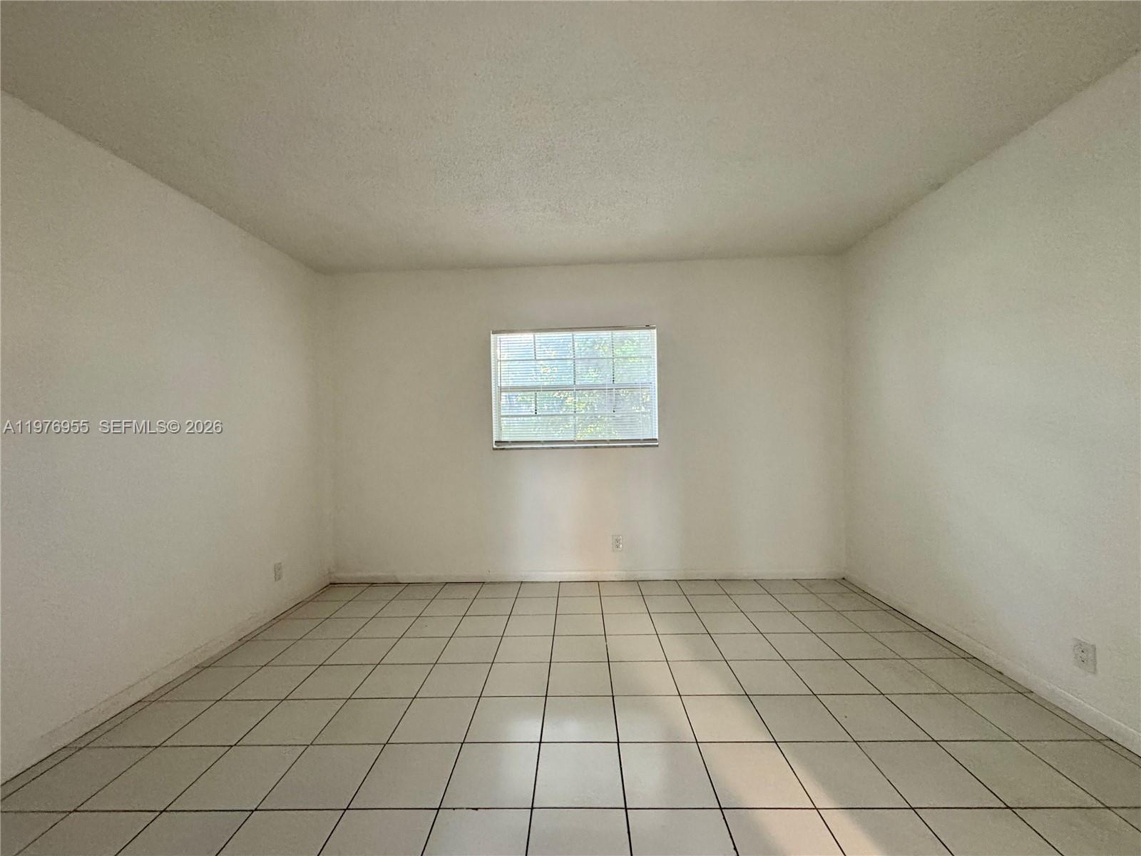 4140 Woodside Drive 107 Property Photo 14