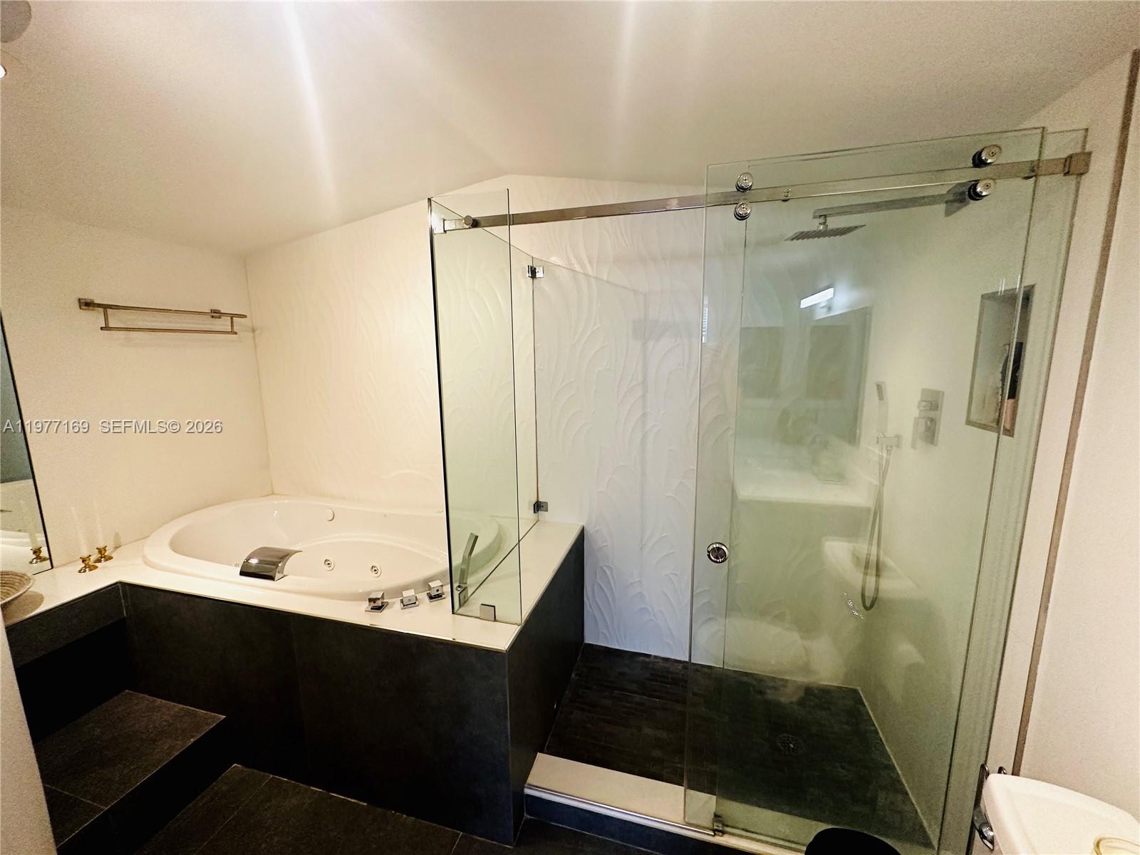 1501 S Ocean Drive 1006 Property Photo 11