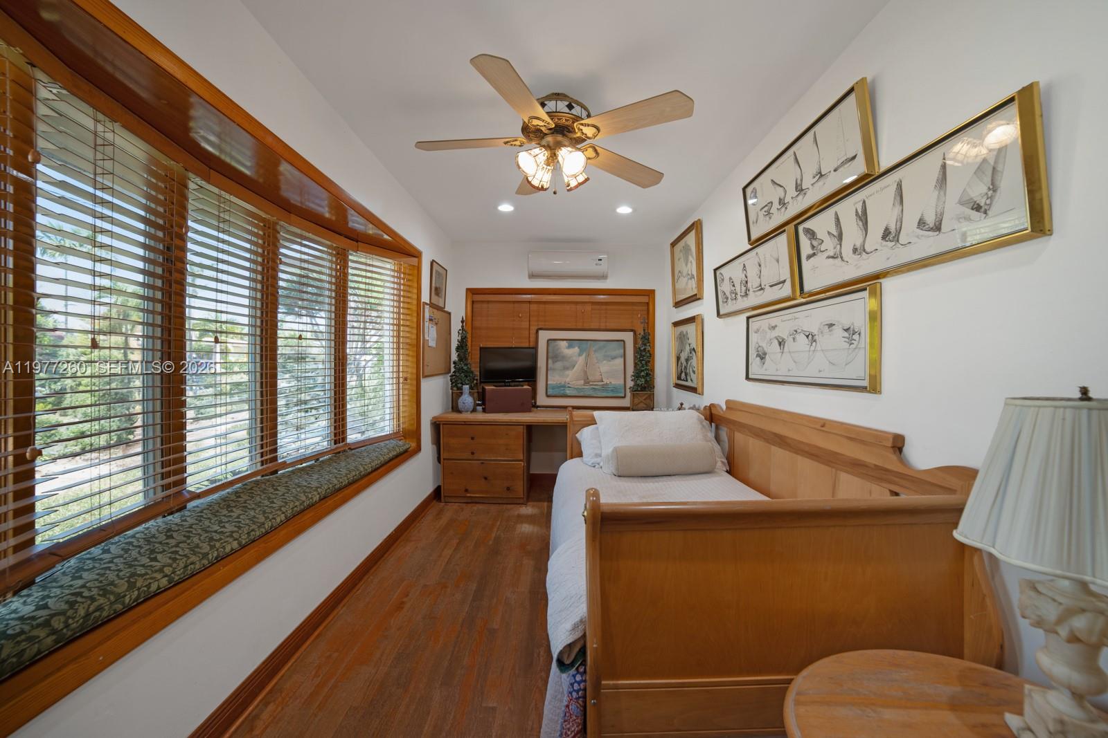 2046 Ne 15th Street Property Photo 41