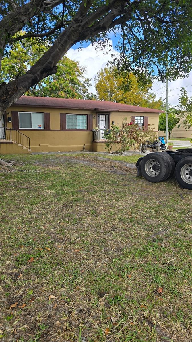 6910 Nw 5th Place Property Photo 7