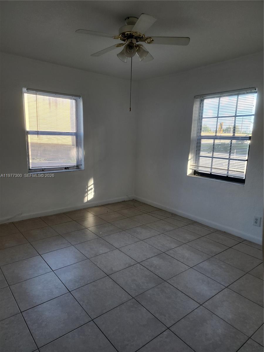 6910 Nw 5th Place Property Photo 15