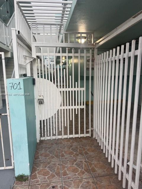 701 Collins Avenue 2b Property Photo 4