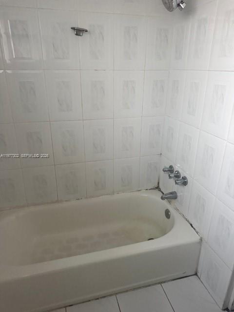 701 Collins Avenue 2b Property Photo 14