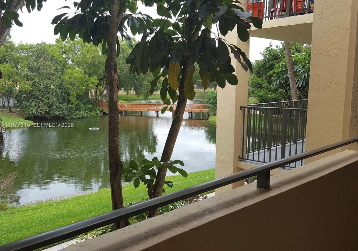 9999 Summerbreeze Drive 420 Property Photo 5
