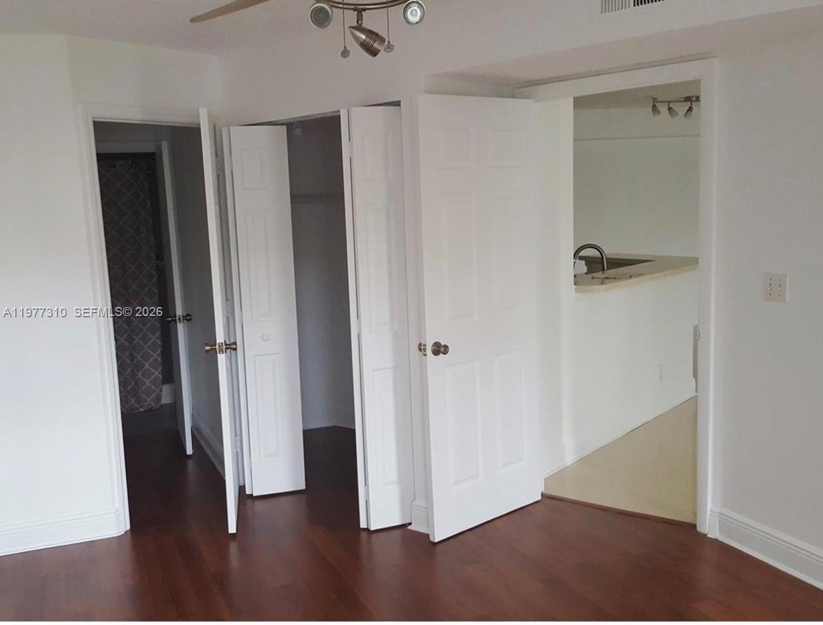 9999 Summerbreeze Drive 420 Property Photo 16