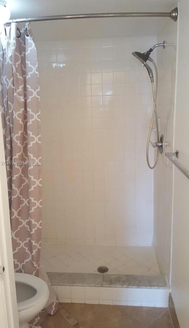 9999 Summerbreeze Drive 420 Property Photo 20