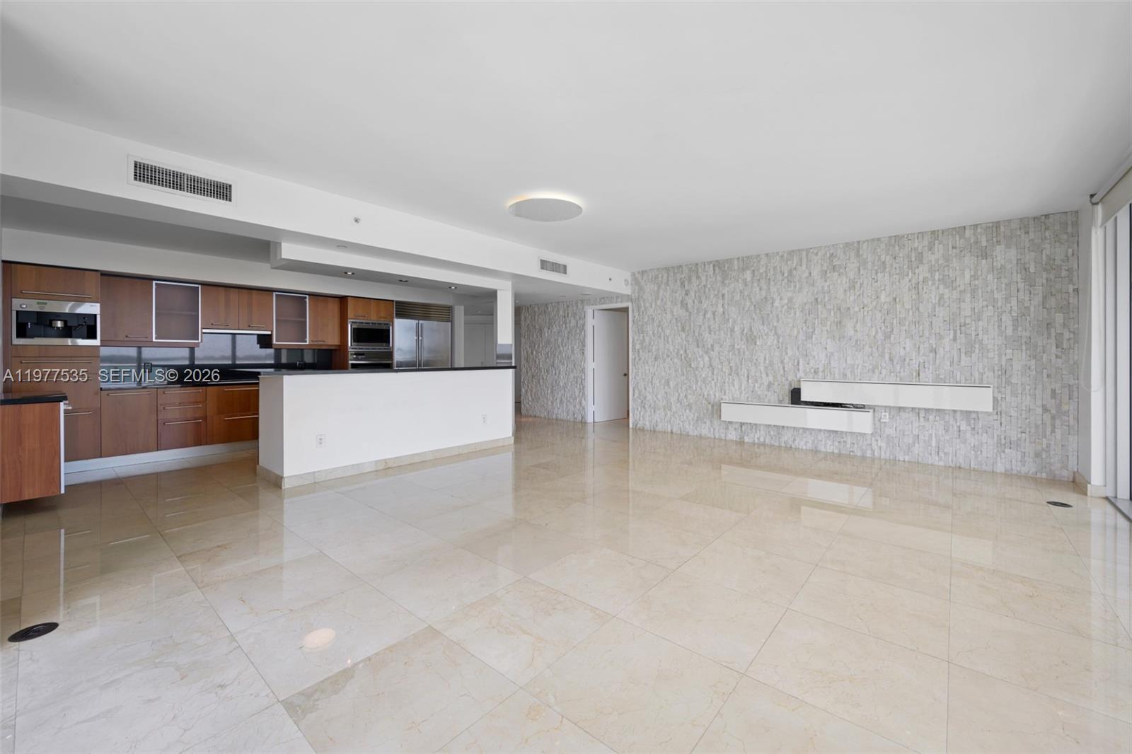 1331 Brickell Bay Drive 911 Property Photo 8