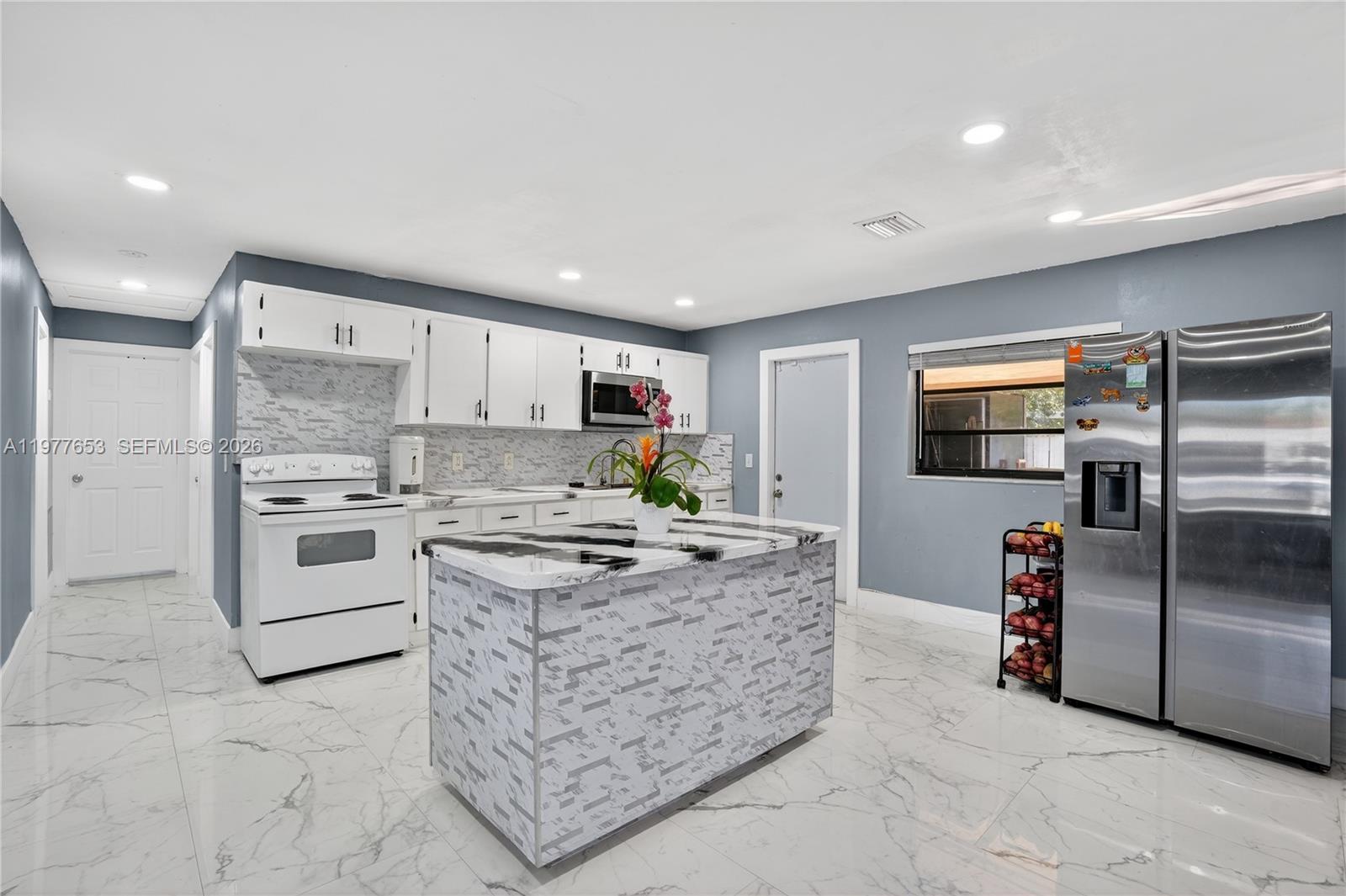 1318 13th Street Property Photo 11
