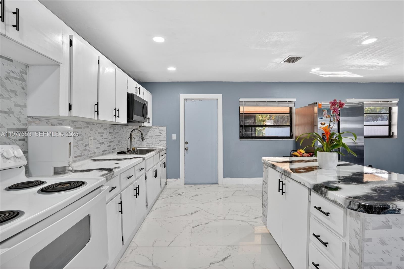 1318 13th Street Property Photo 12