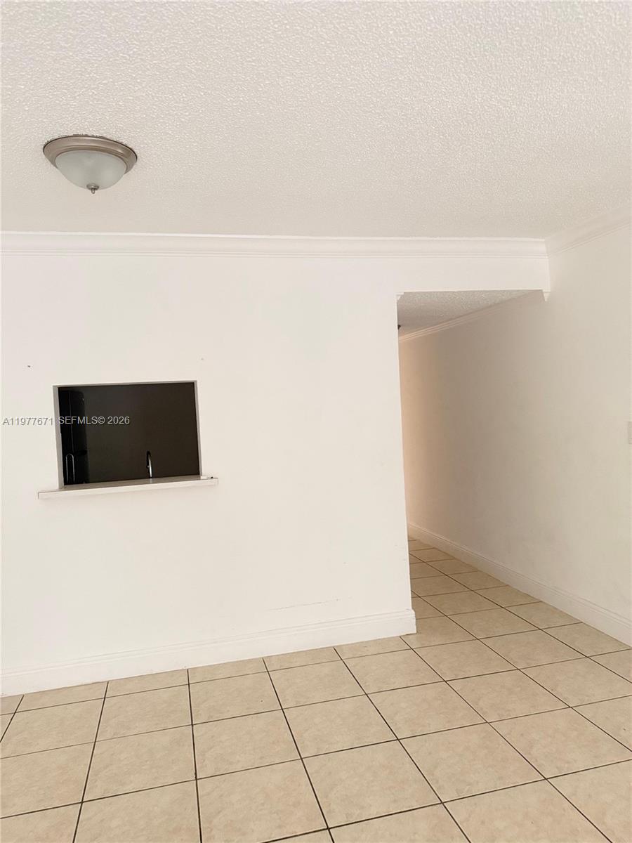 11925 Ne 2nd Avenue B207 Property Photo 5