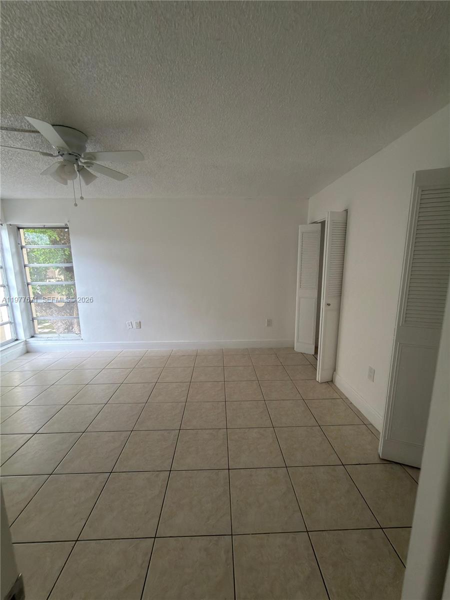 11925 Ne 2nd Avenue B207 Property Photo 9