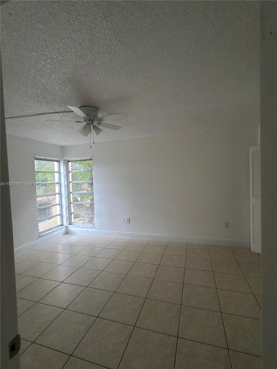 11925 Ne 2nd Avenue B207 Property Photo 11