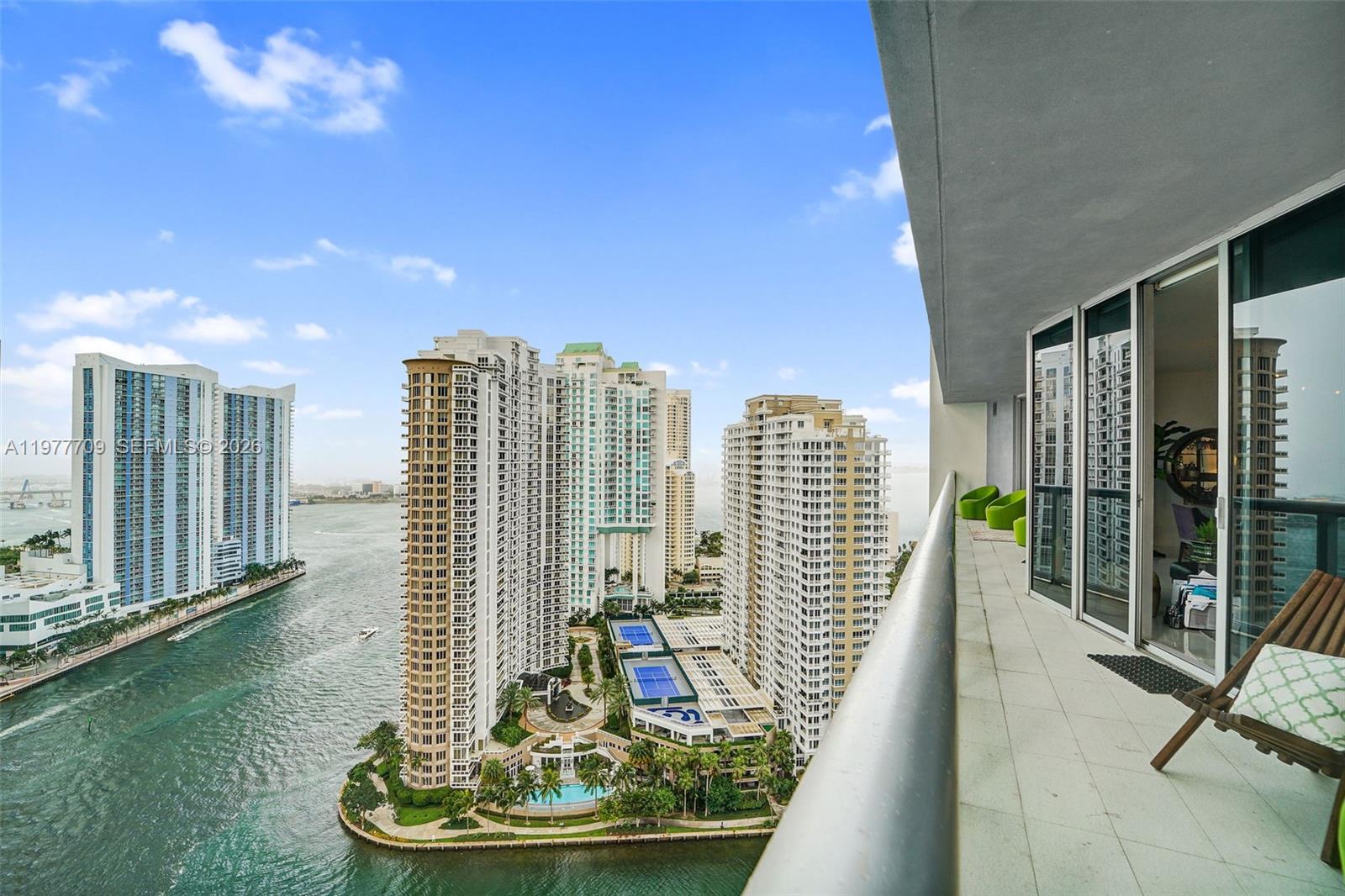 495 Brickell Avenue 2804 Property Photo 1