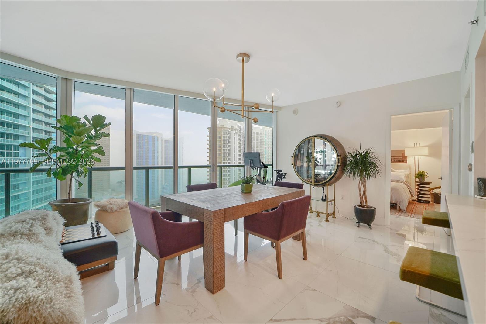 495 Brickell Avenue 2804 Property Photo 9