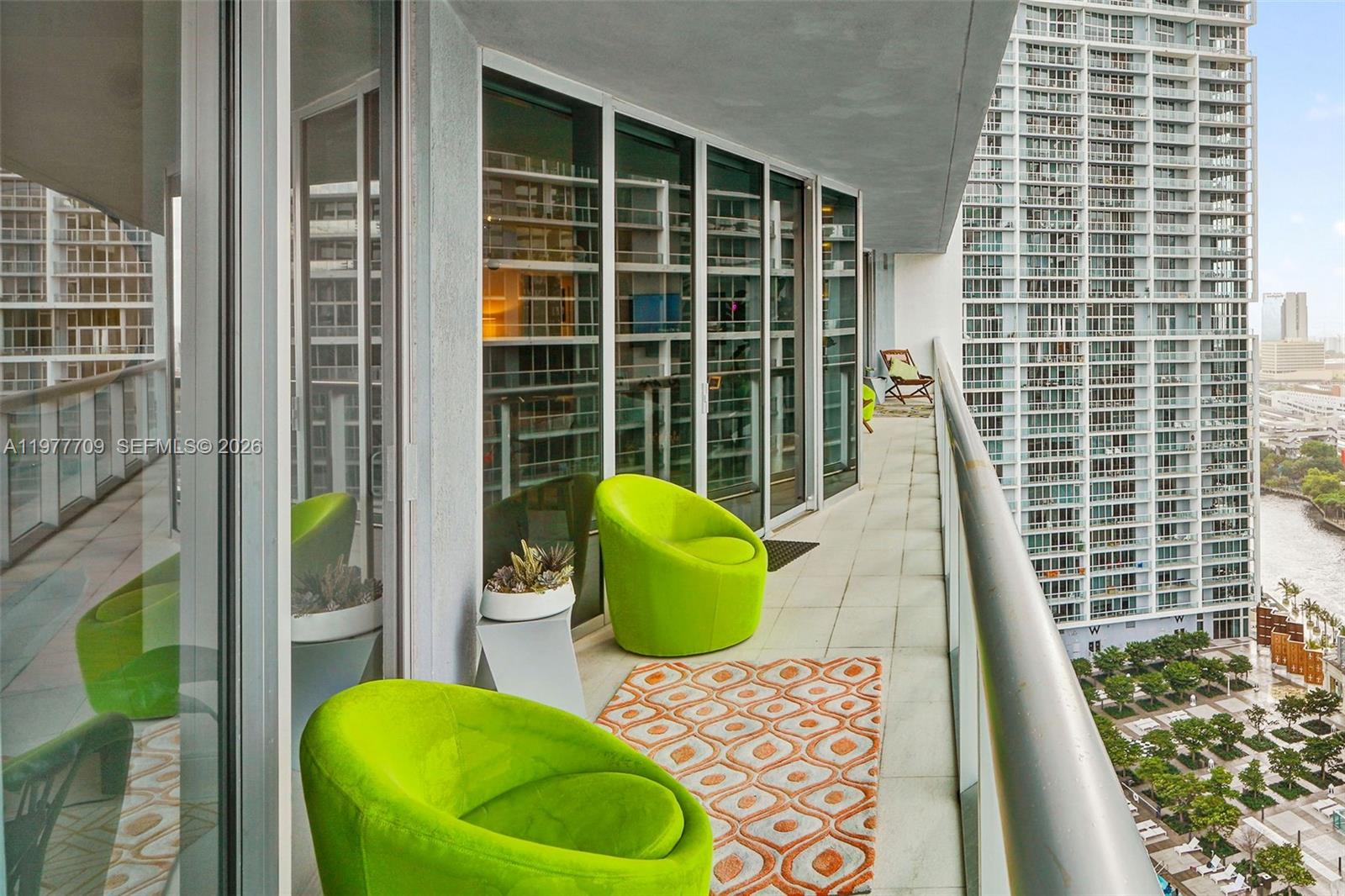 495 Brickell Avenue 2804 Property Photo 18