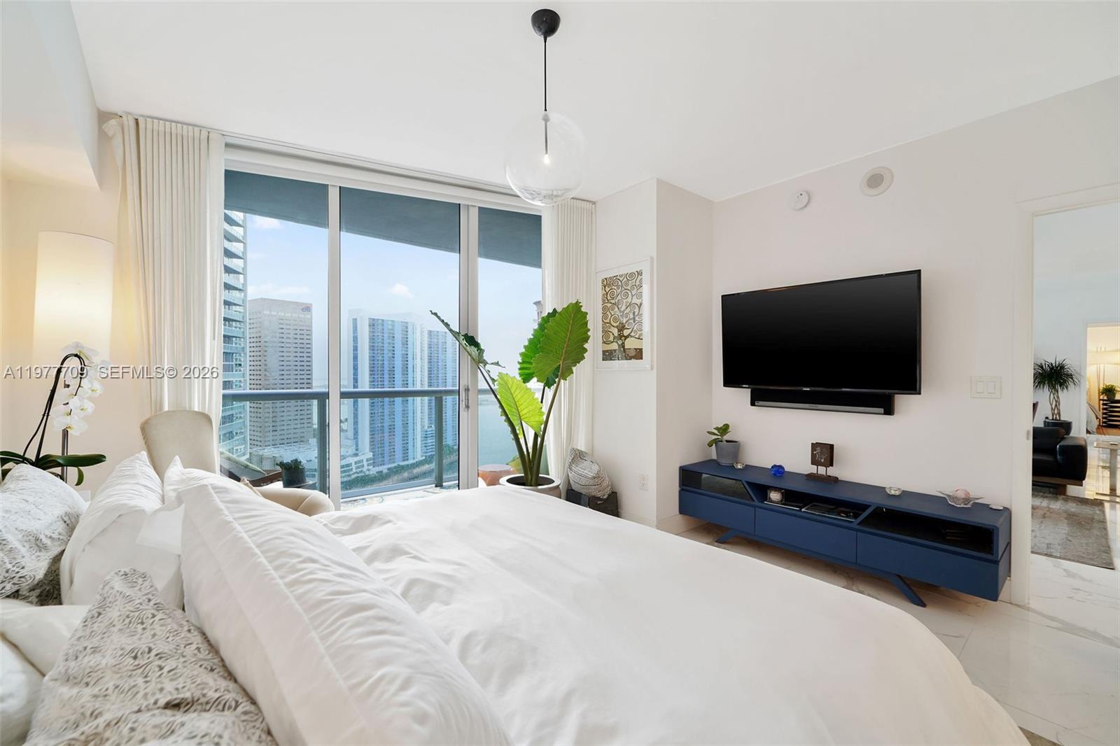 495 Brickell Avenue 2804 Property Photo 20