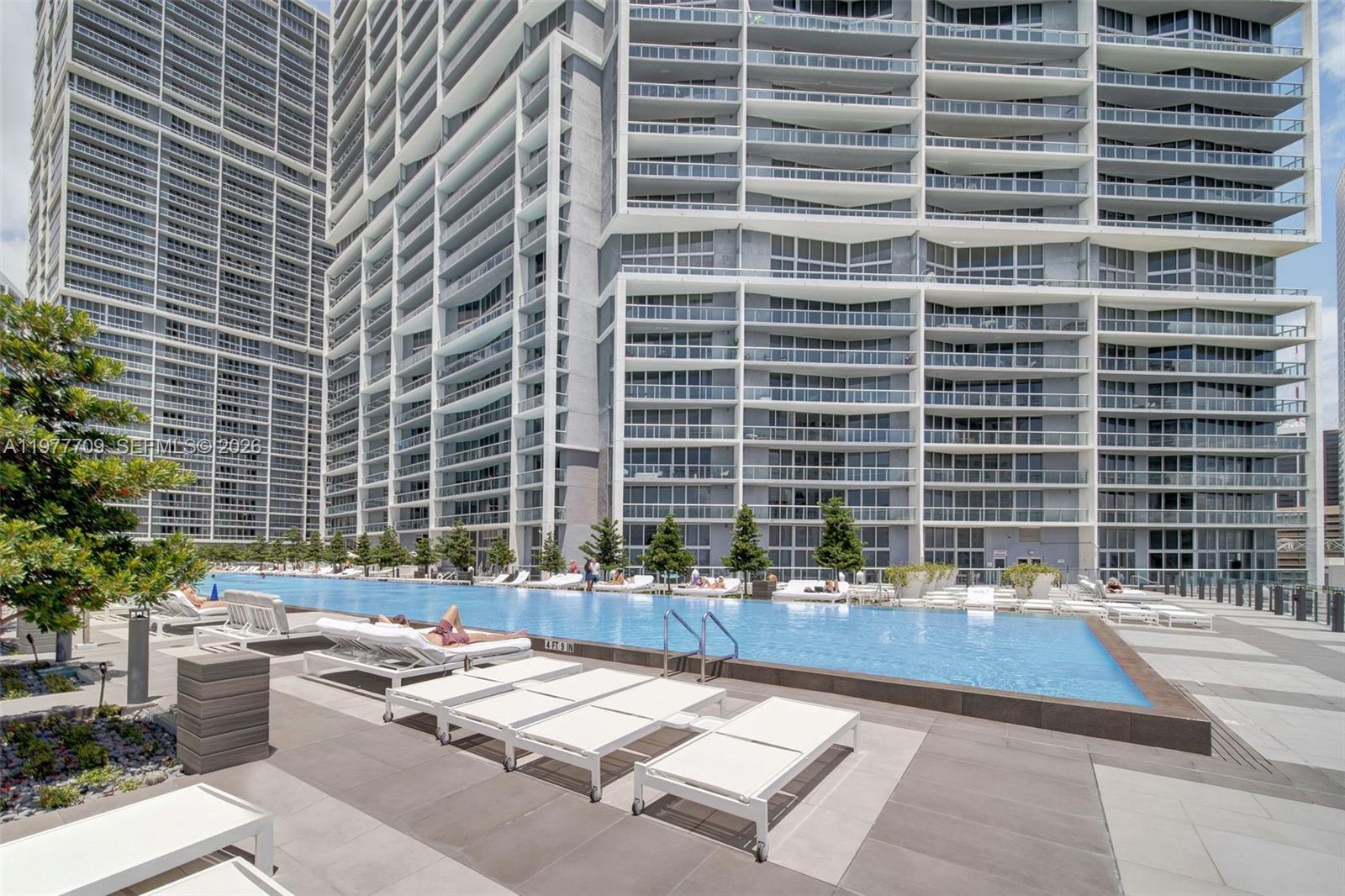 495 Brickell Avenue 2804 Property Photo 37