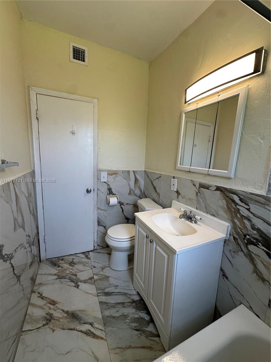 10761 Sw 221st Street Property Photo 10