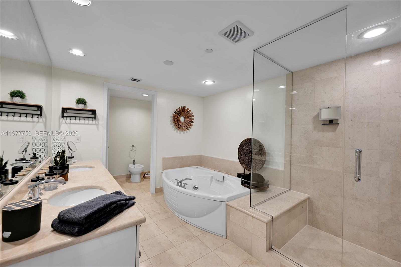 3101 S Ocean Drive 2807 Property Photo 35