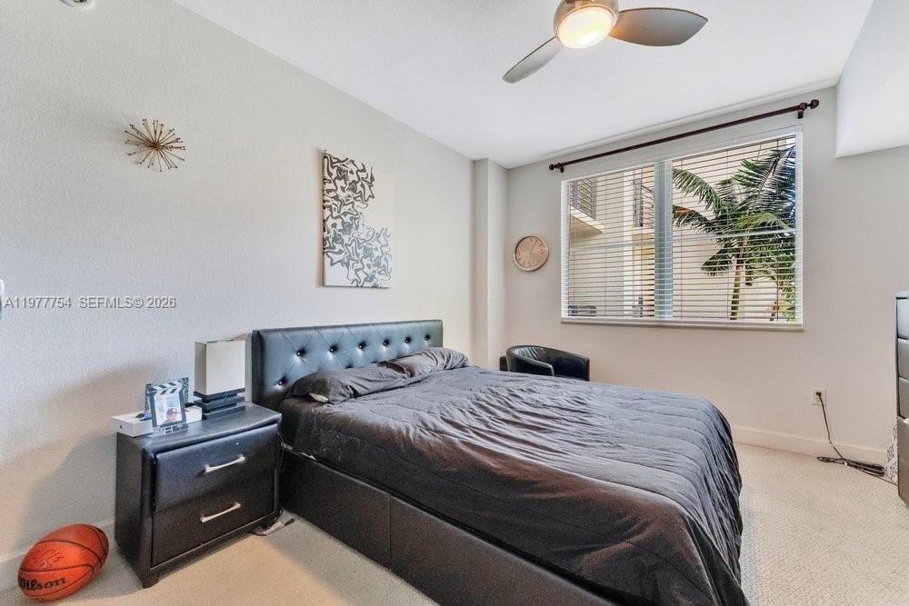 A11977754 Property Photo 6