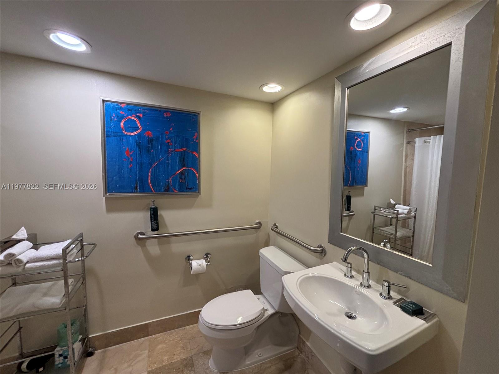2670 E Sunrise Boulevard 302 Property Photo 14