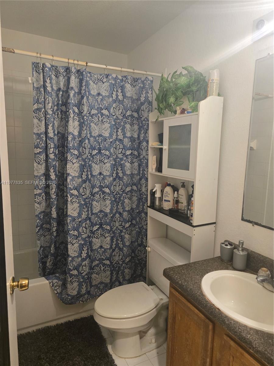 A11977835 Property Photo 8