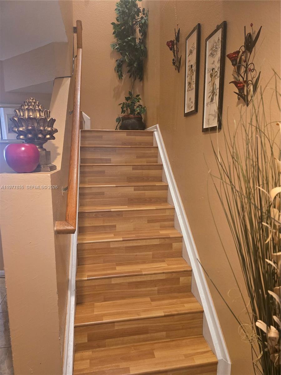 A11977835 Property Photo 9
