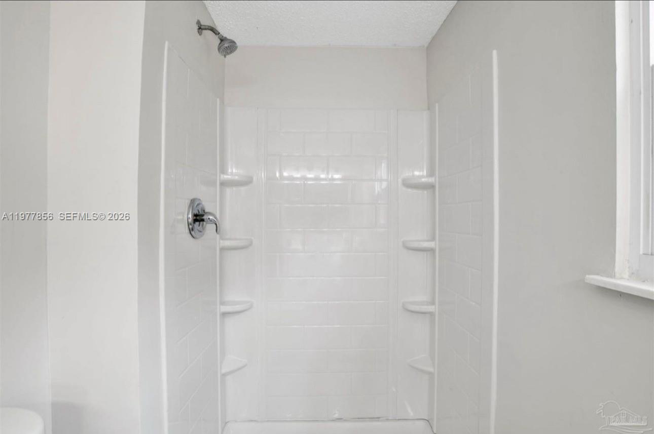 3525 Brookshire Drive Property Photo 19