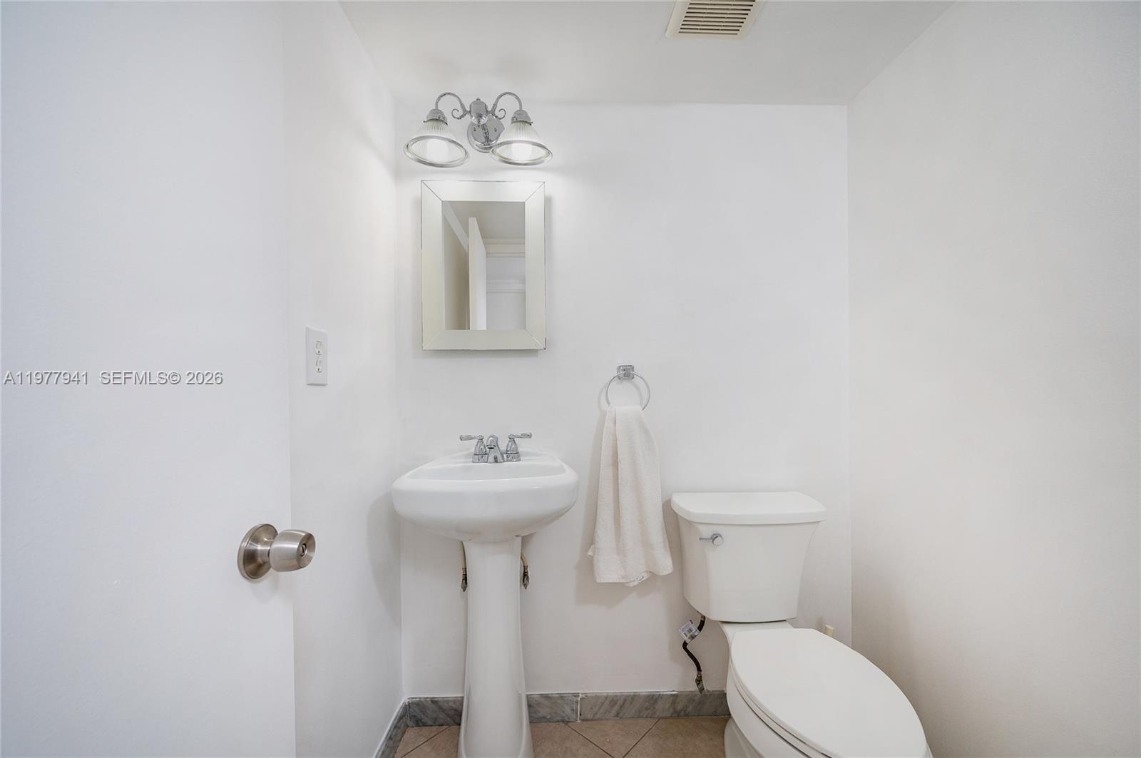 100 Golden Isles Drive 104 Property Photo 16