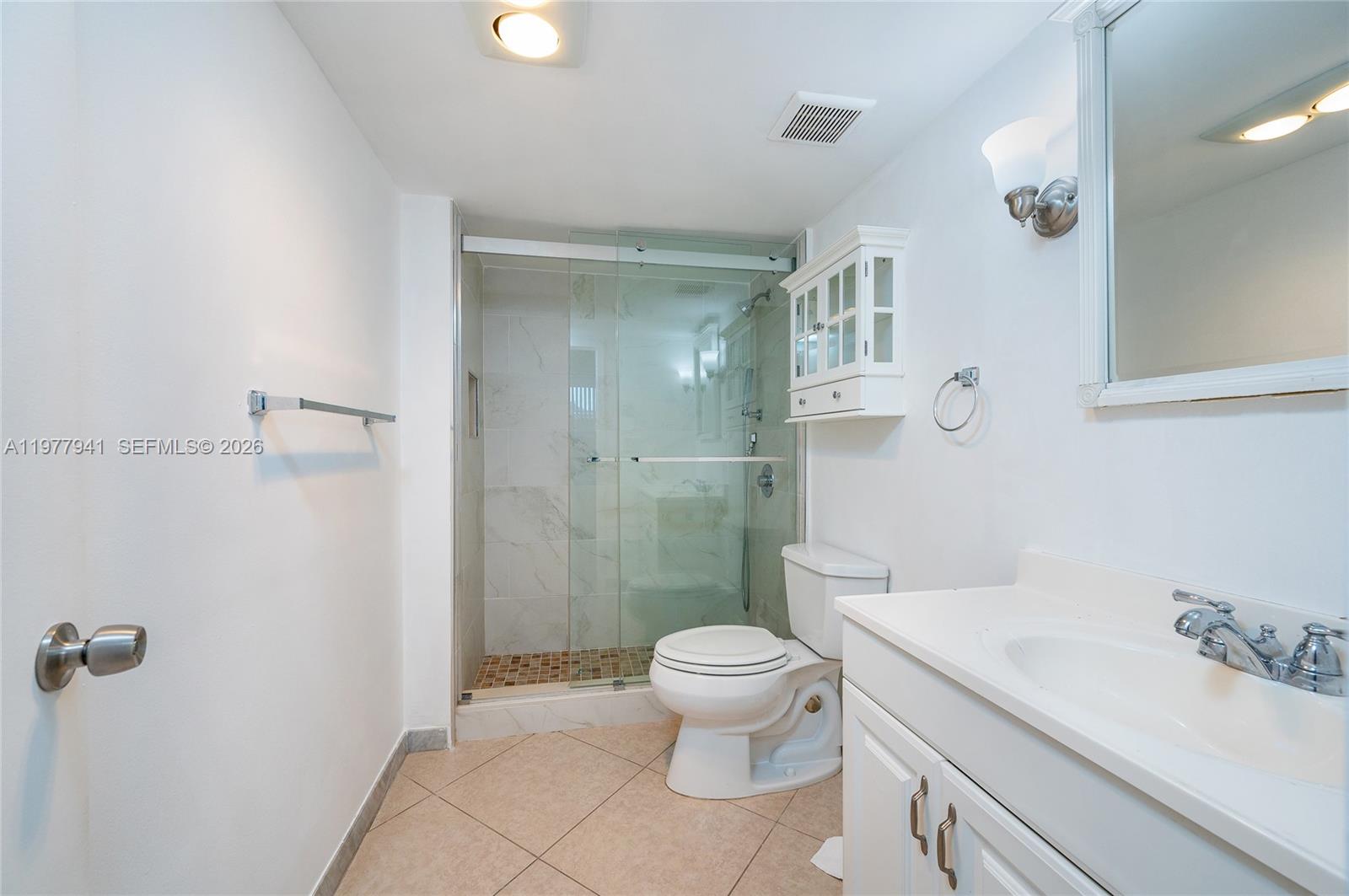 100 Golden Isles Drive 104 Property Photo 18