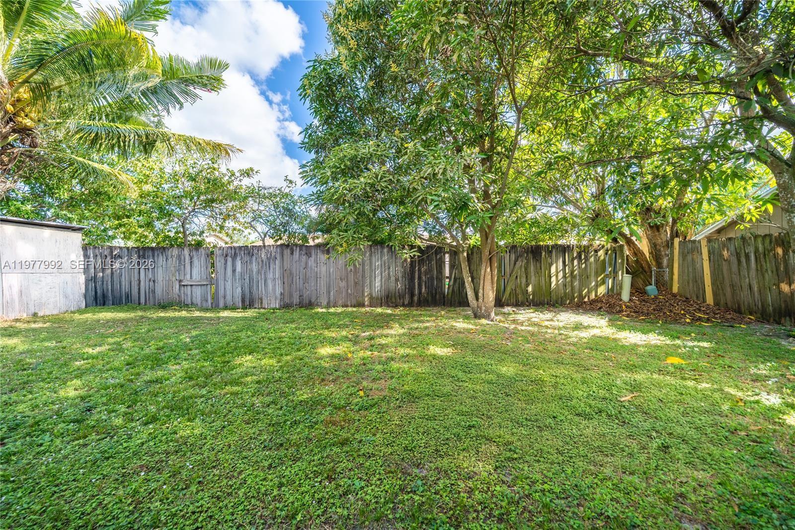 419 Sw 80th Avenue Property Photo 29