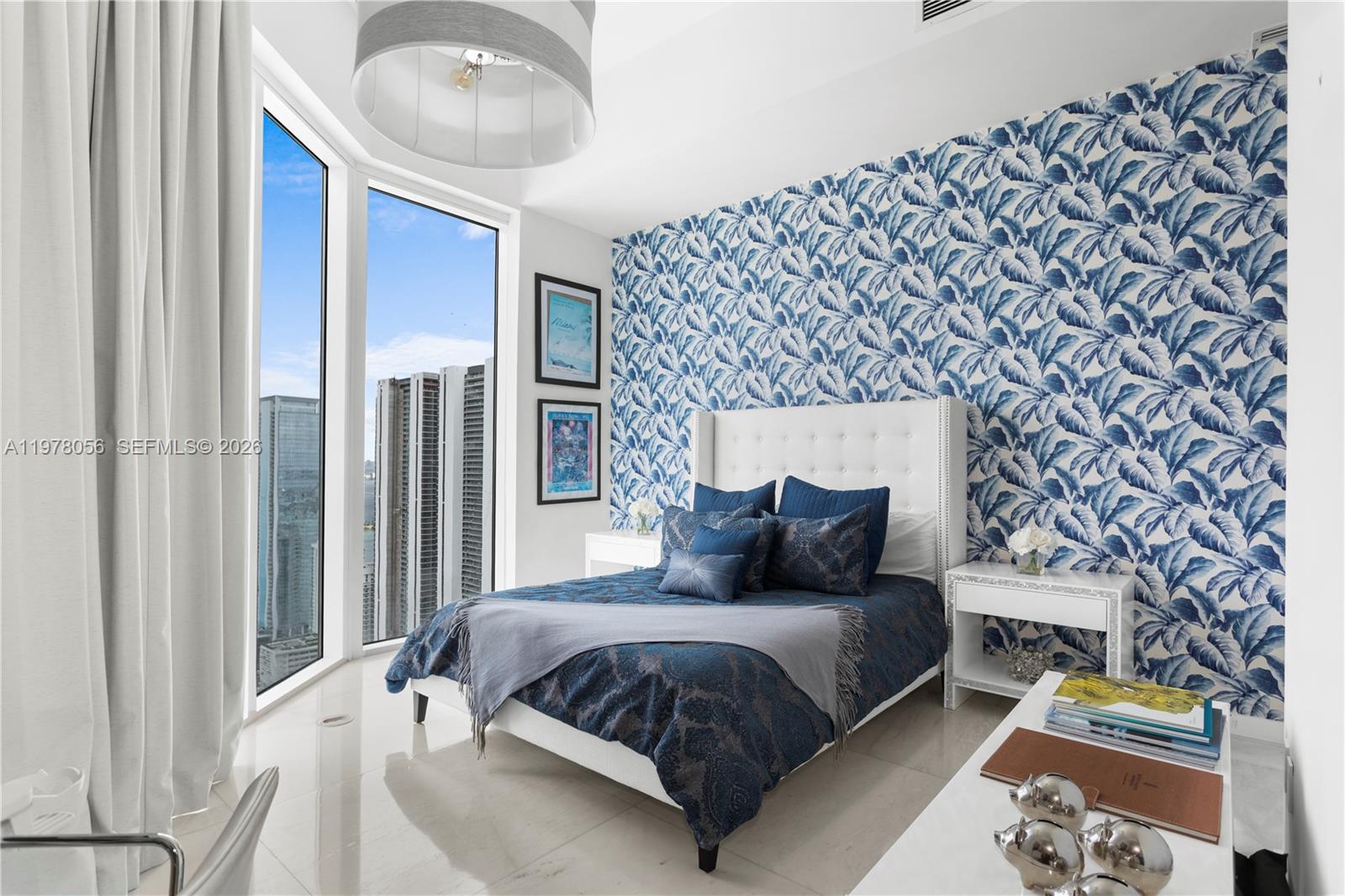 2020 N Bayshore Drive Ph 4702 Property Photo 51