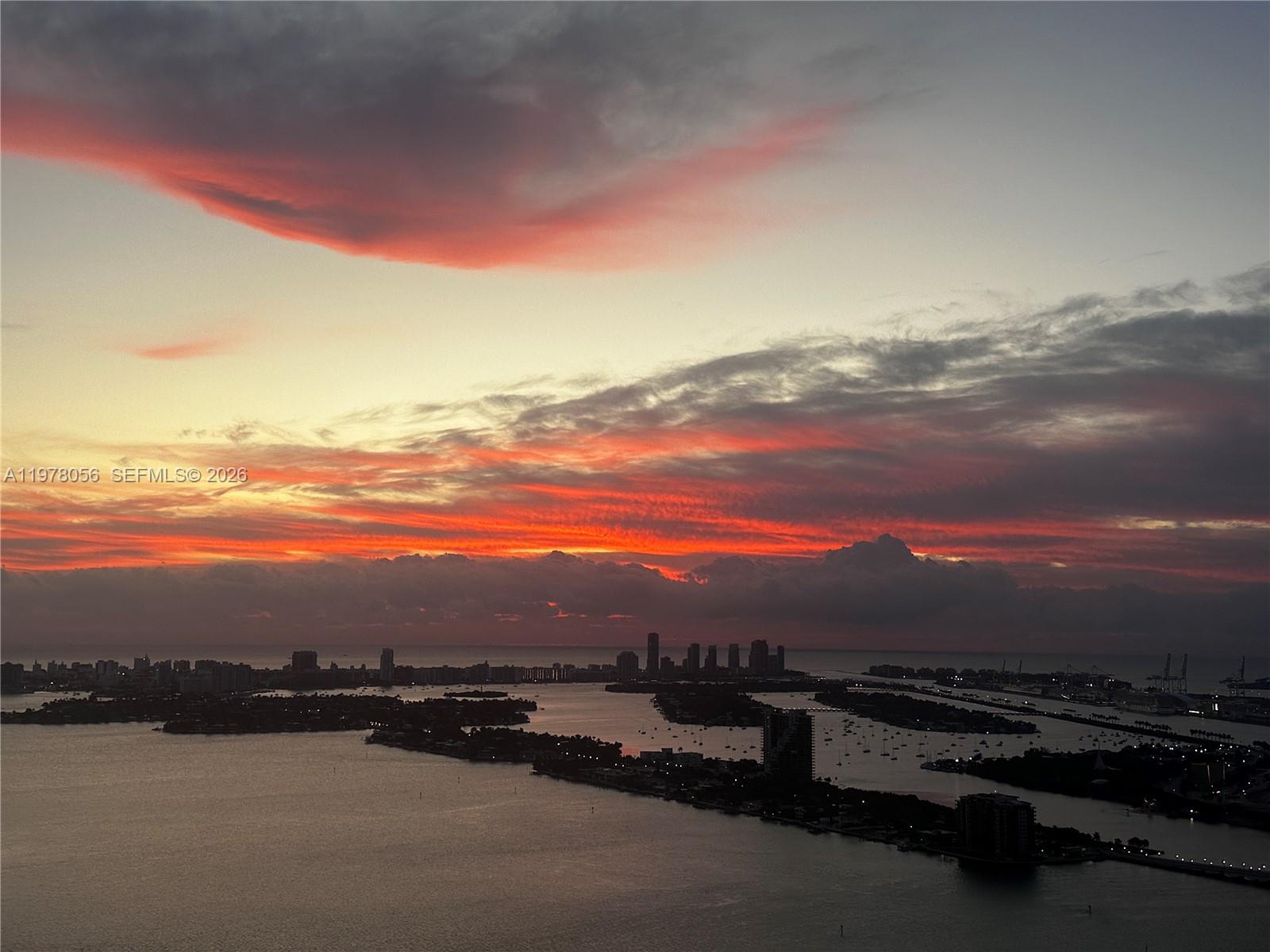 2020 N Bayshore Drive Ph 4702 Property Photo 67