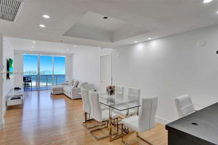 18201 Collins Avenue 1202 Property Photo 11