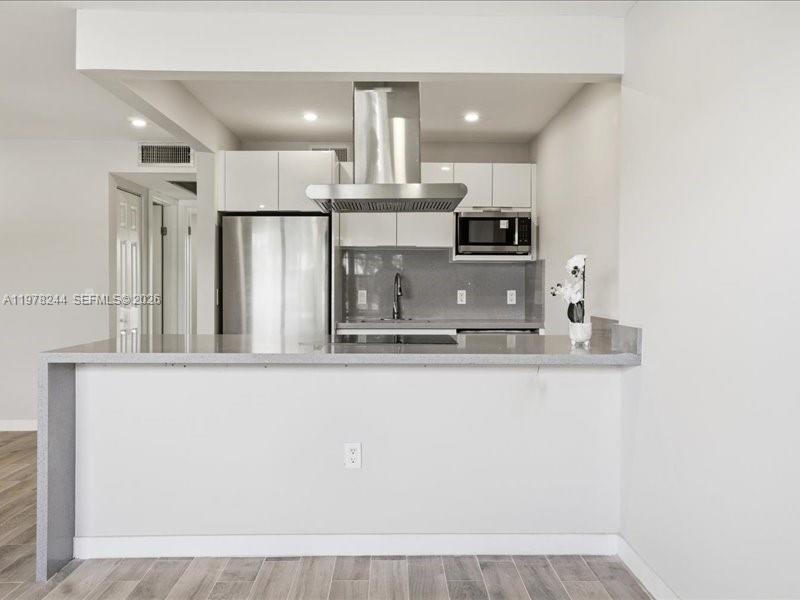 301 Sw 135th Avenue 108c Property Photo 6
