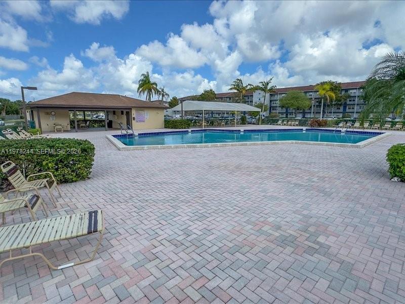 301 Sw 135th Avenue 108c Property Photo 28