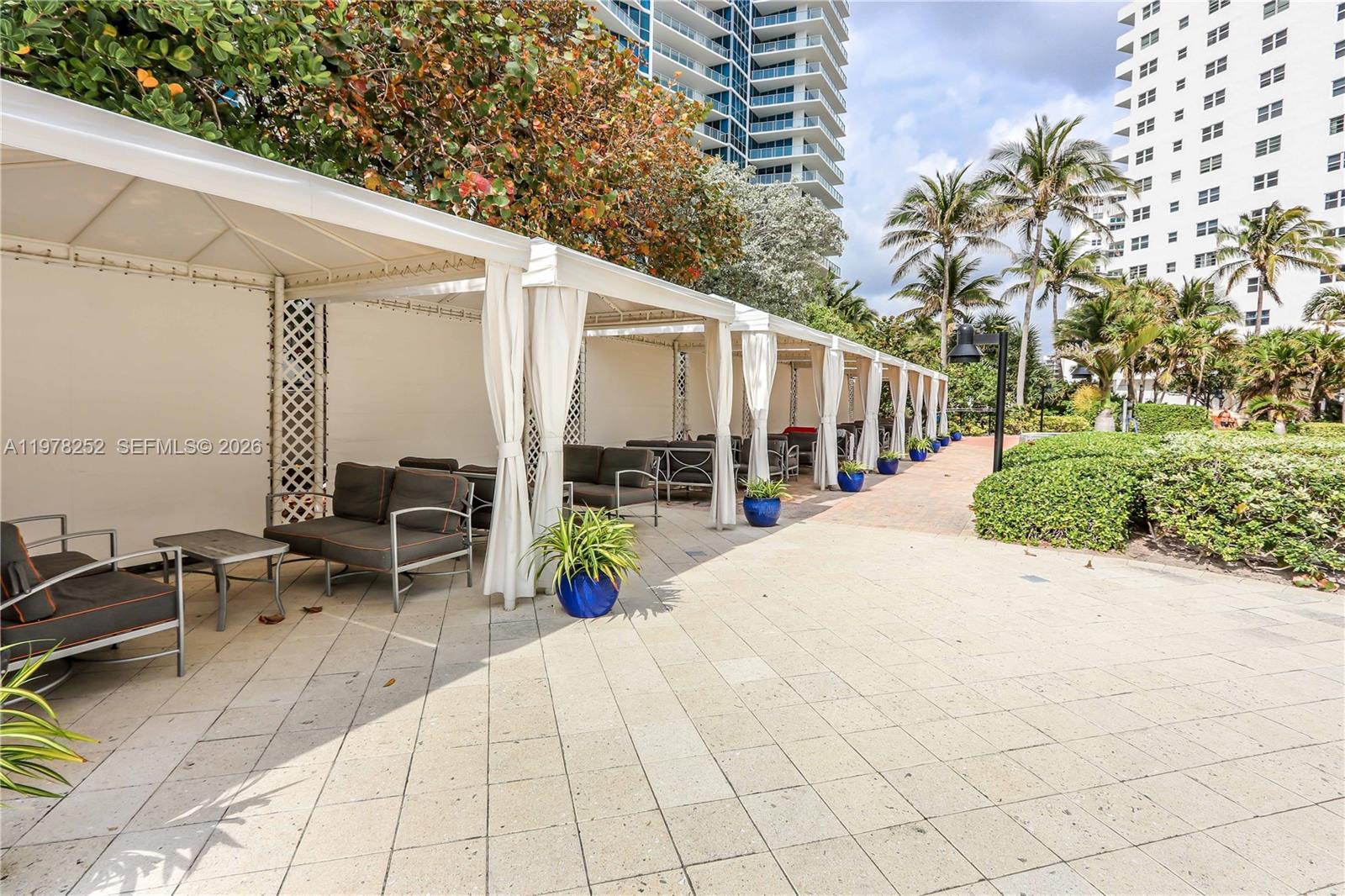 3001 S Ocean Drive 411 Property Photo 19
